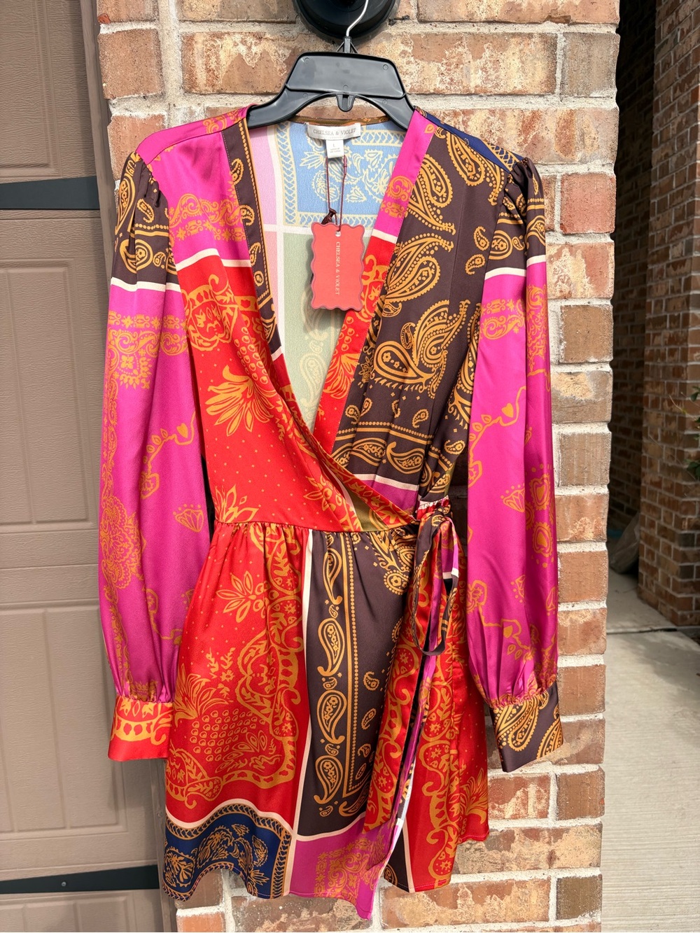 Chelsea & Violet Pink, Orange & Brown Paisley Wrap Mini Dress size large NWT - Picture 3 of 7
